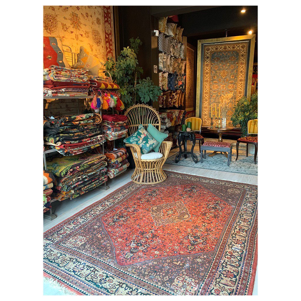 #sherazade #storefrontcollective #interior #traditional #carpet #moodboard